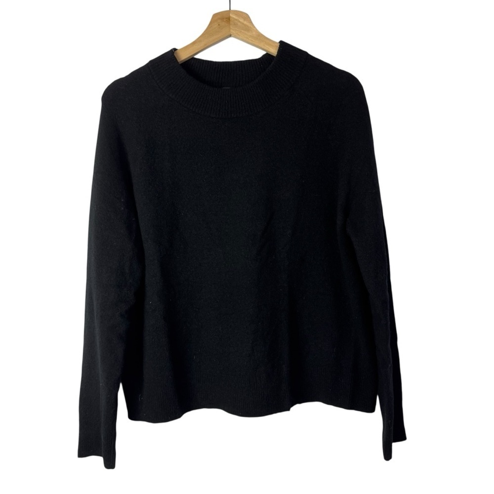 Athleta Hawthorn Crew Black Crewneck Sweater M - Picture 2 of 4